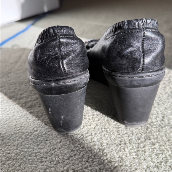 Steve Madden black wedge shoe size 7 - Picture 4 of 6